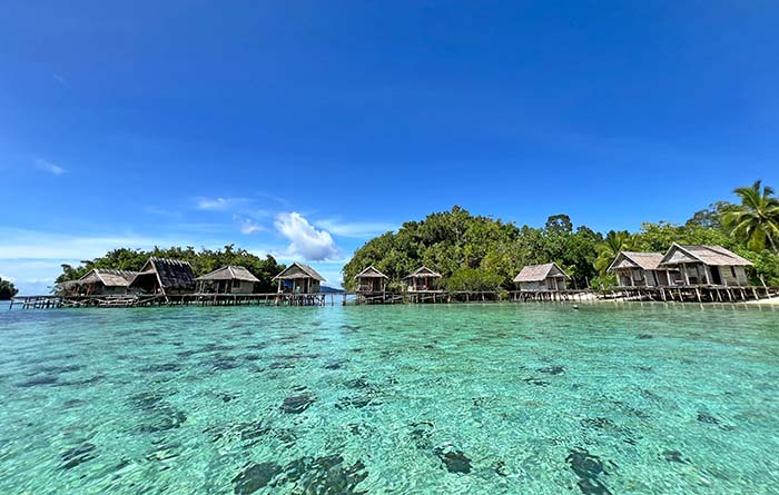 Kordiris Homestay, Pulau Gam, Raja Ampat