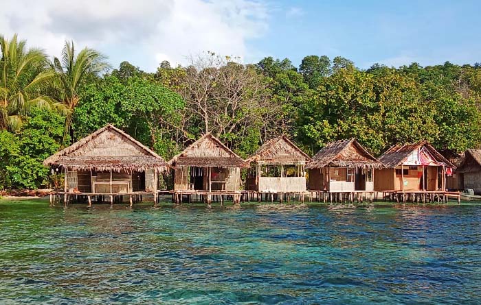 Subdikar Guest House, Pulau Manyaifun, West Waigeo, Raja Ampat