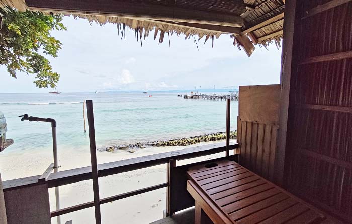 Moana Homestay, Sauwandarek, Pulau Mansuar, Raja Ampat